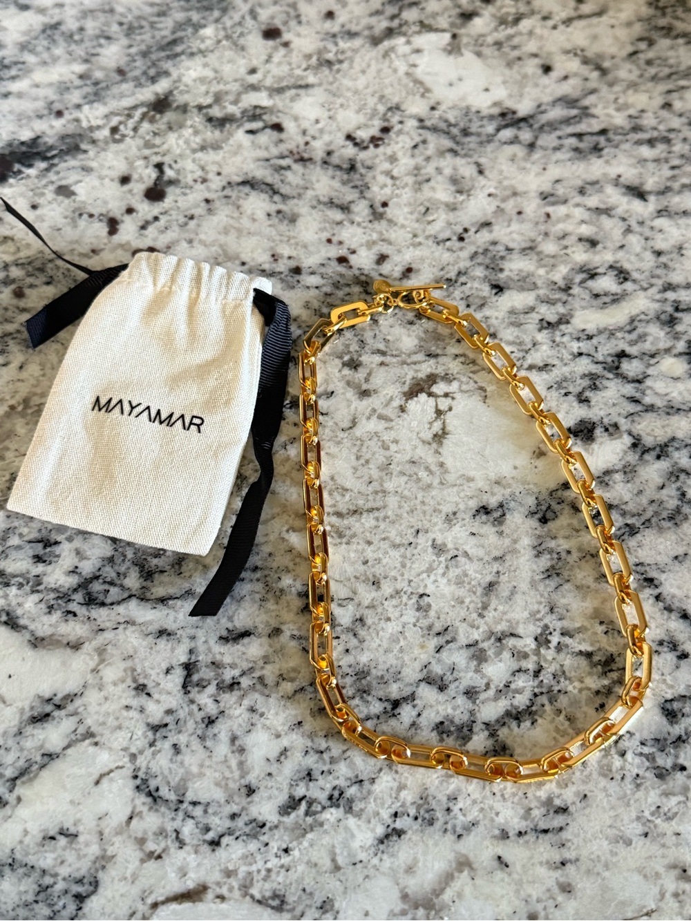 MAYAMAR 24K Gold Plated Chunky Flat Paperclip Link Toggle Necklace - Picture 4 of 5
